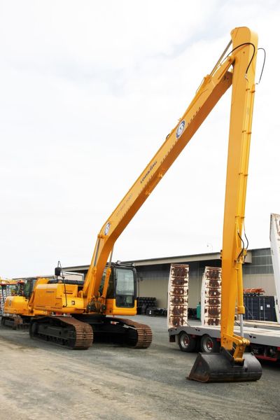 Lonking CDM6225H Long Reach Excavator Product ETL Hire